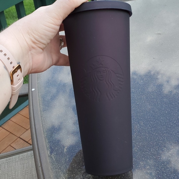 SOLD - NWT HTF Rare Black Maroon Tumbler - Picture 4 of 7